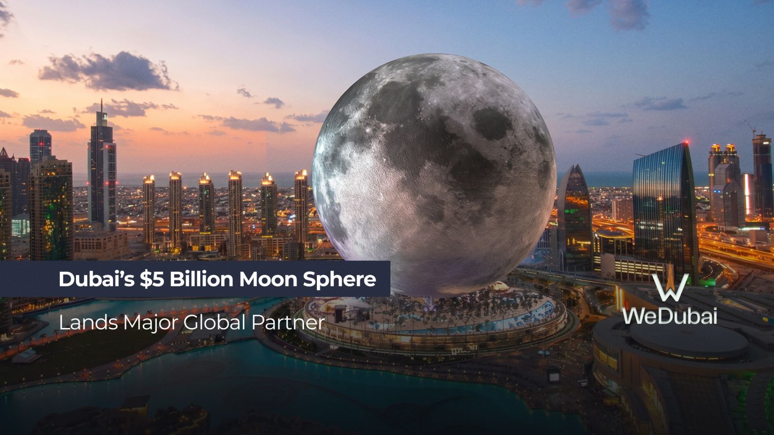 dubai moon shaped resort